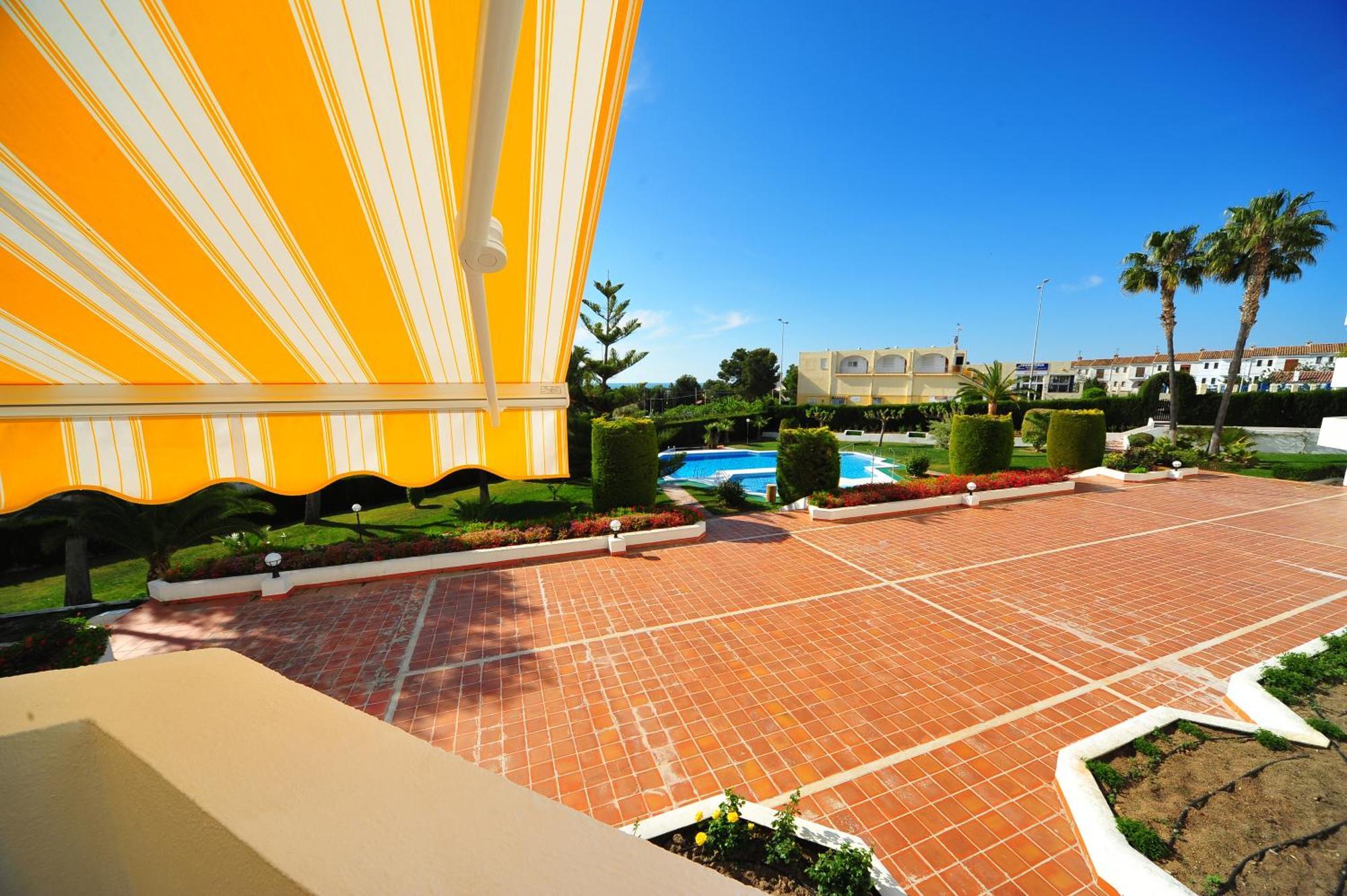 Meridià Orange Costa Alcoceber Bagian luar foto