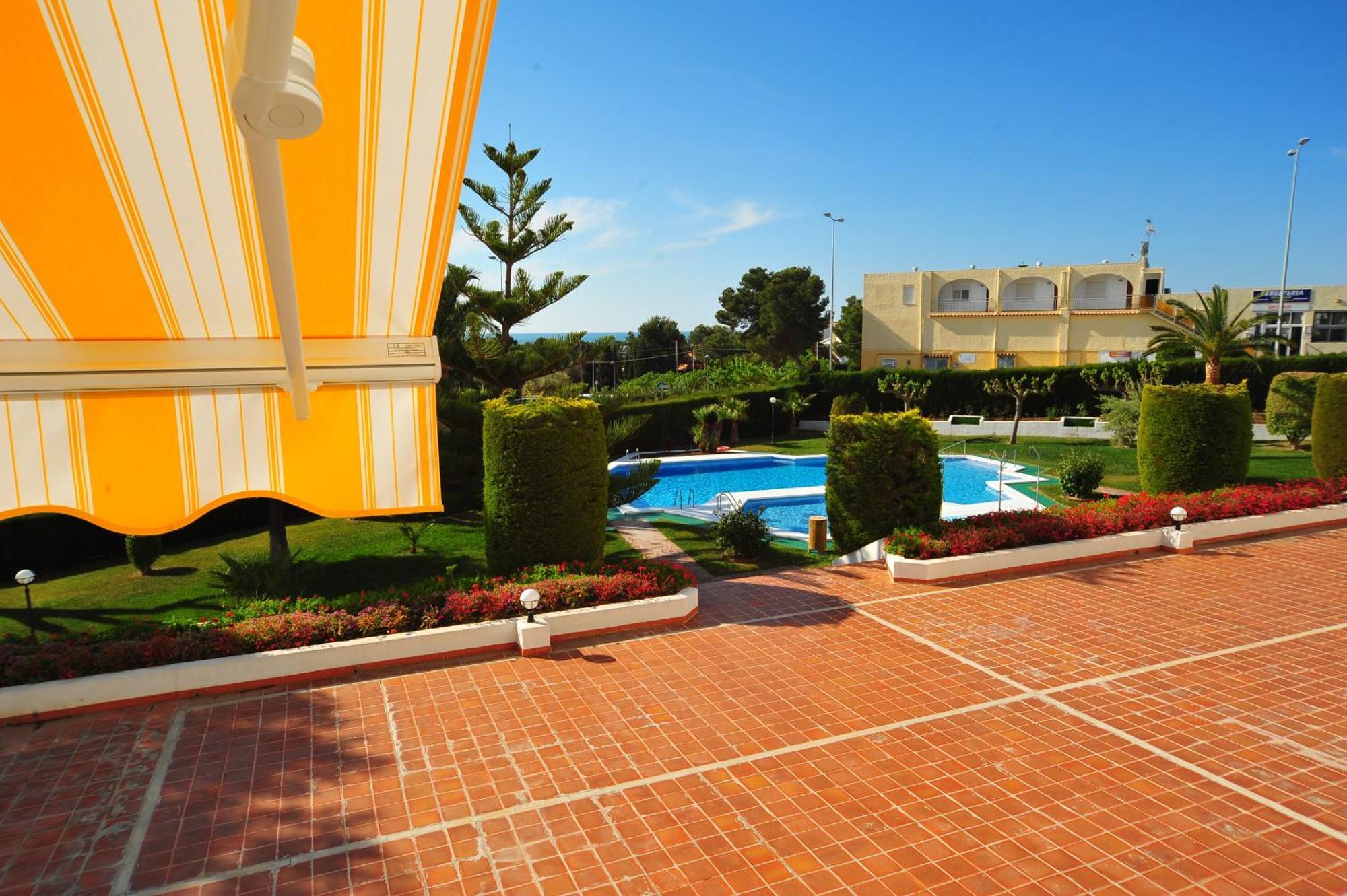 Meridià Orange Costa Alcoceber Bagian luar foto